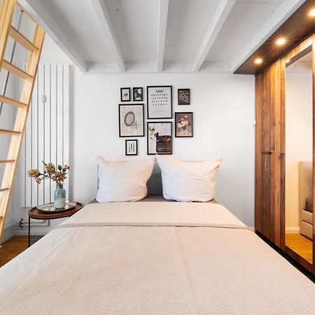 The Koburger Vh, Studio For Up To 4 With High Bed 베를린 외부 사진